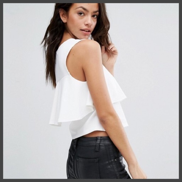New Look Tops - NWT White Ruffled Tank Top by New Look